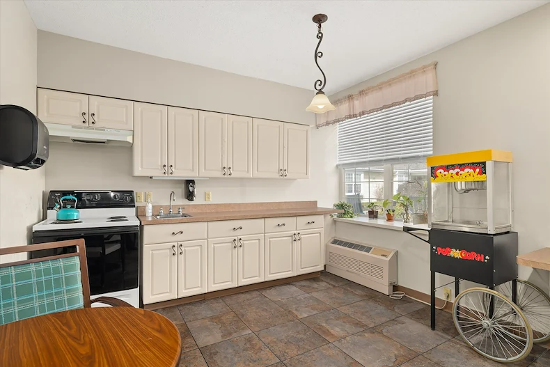 Image of Ontario Estates Senior Living (10)