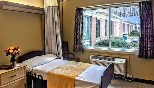 Image of Clover Meadows Healthcare And Rehabilitation Cente (2)