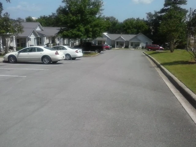 Image of Lakeview Estate (5)