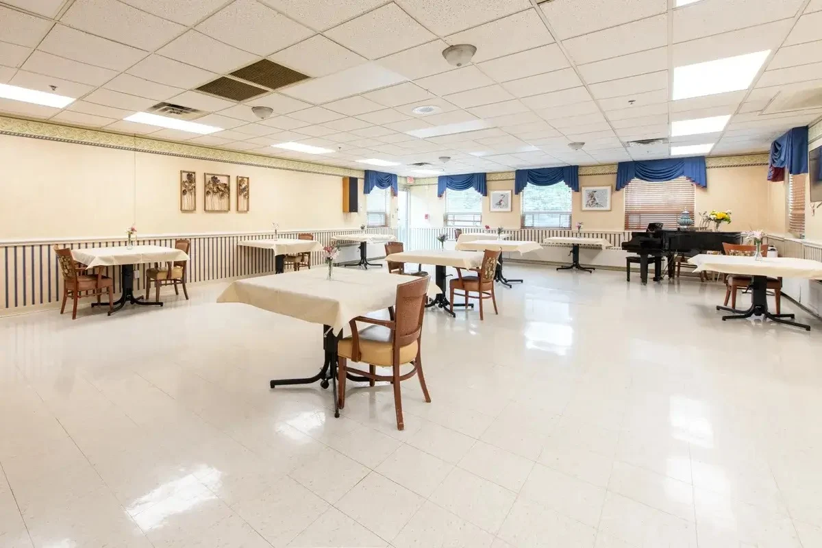 Image of Optalis Health & Rehabilitation at Leonard (3)