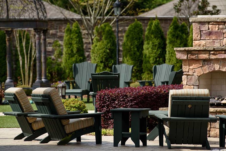 Image of Garden Plaza of Greenbriar Cove (3)