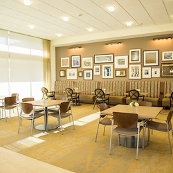 Image of Zarrow Pointe (5)