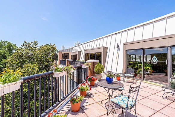 Image of Arleigh Burke Pavilion (3)