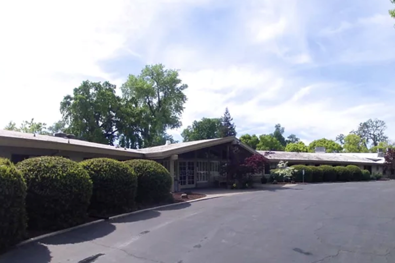 Image of Oakwood Healthcare Center (2)