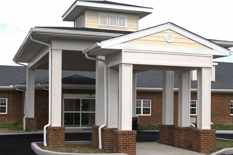 Image of Maplewood Healthcare Center (1)