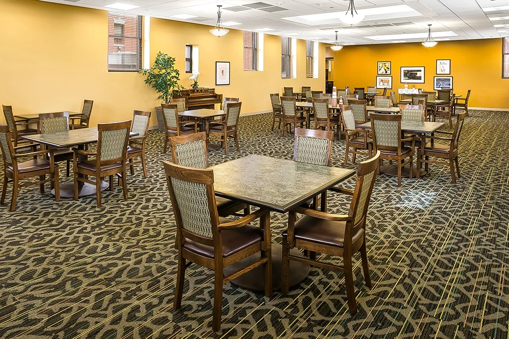 Image of Senior Suites Chicago Norwood Park (3)