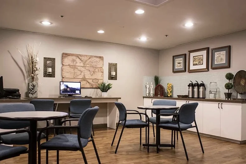 Image of Savant of Woodland Hills (4)