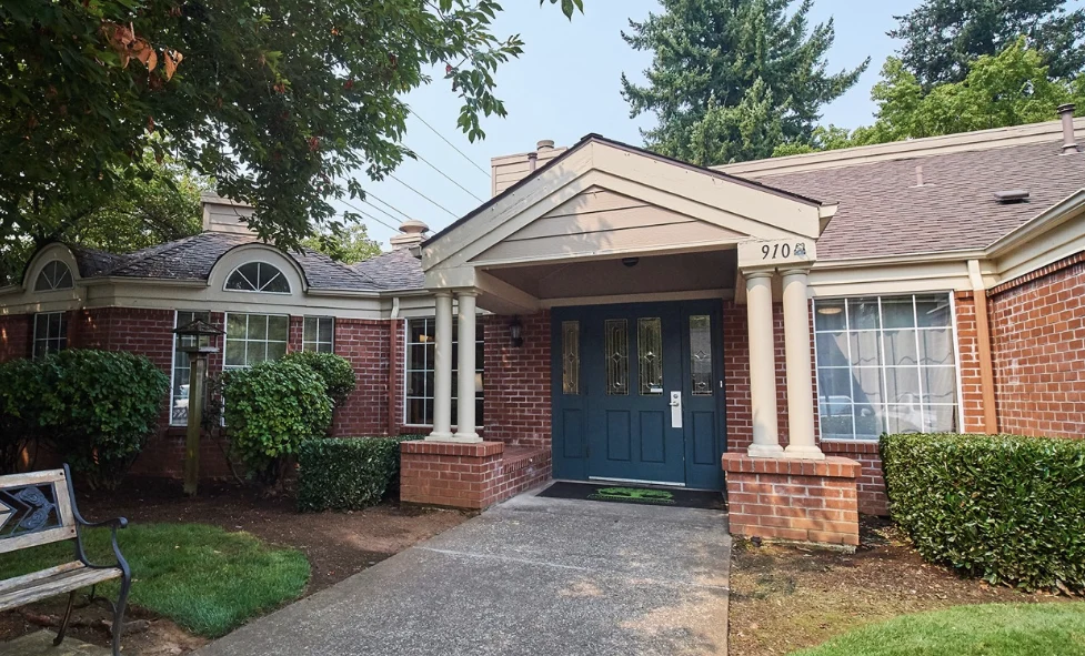 Image of Faye Wright Senior Living (2)