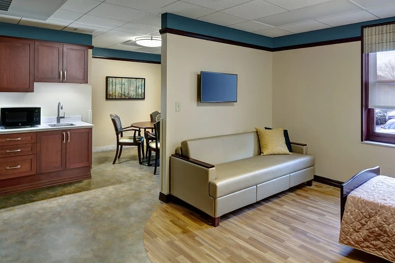 Image of Snf-The Villa At Marymount (3)