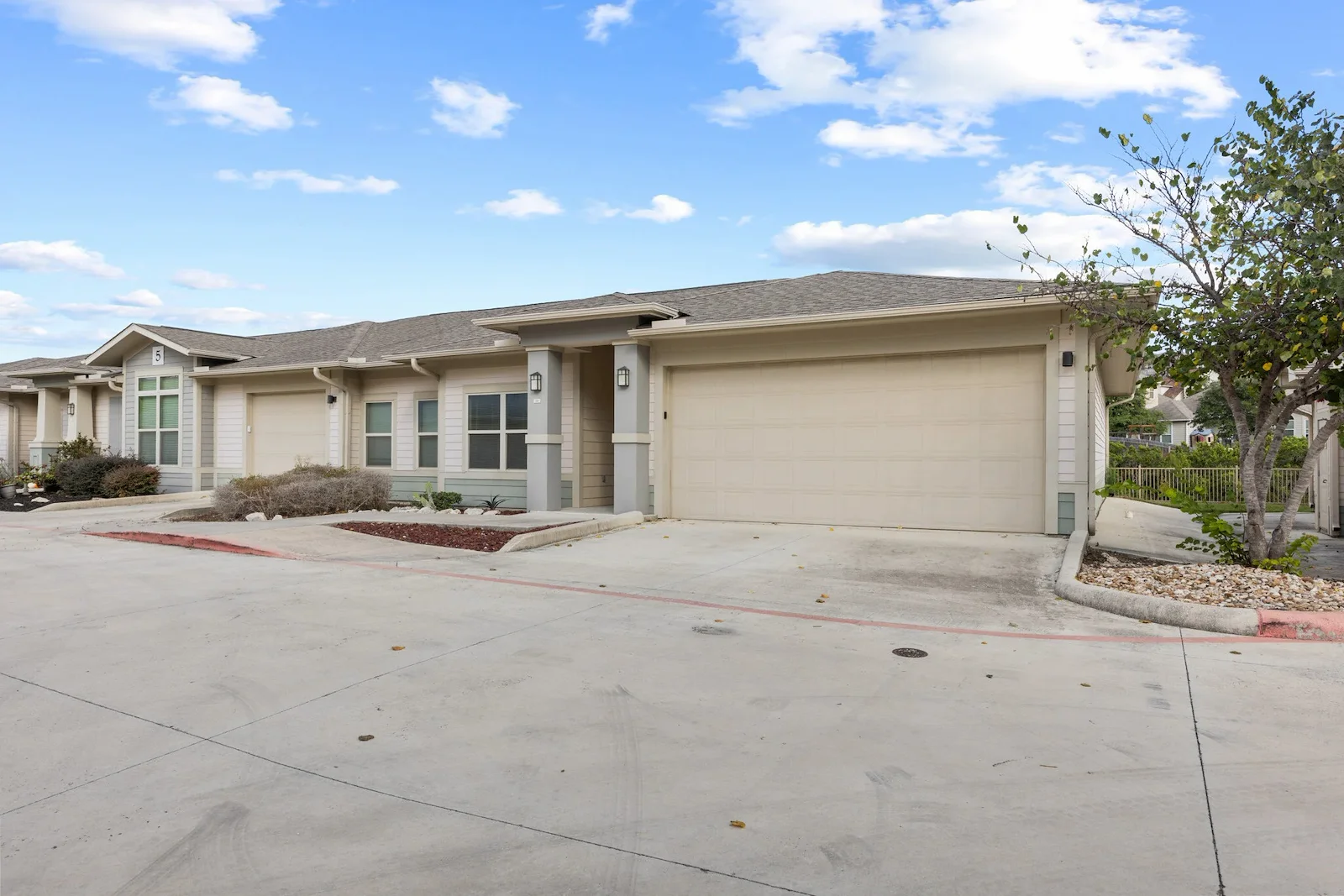 Image of Discovery Village Stone Oak Independent Living (1)