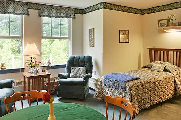 Image of Harbor Hill Center (2)