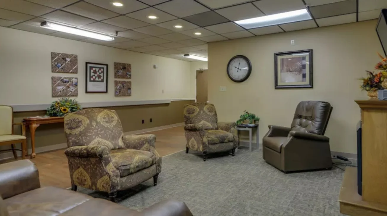 Image of Pleasant Valley Manor (4)