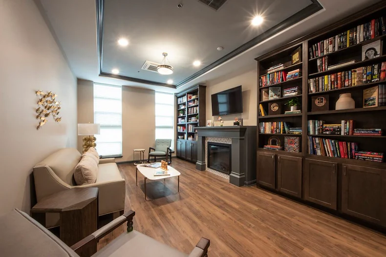 Image of The Remington of Yardley (9)