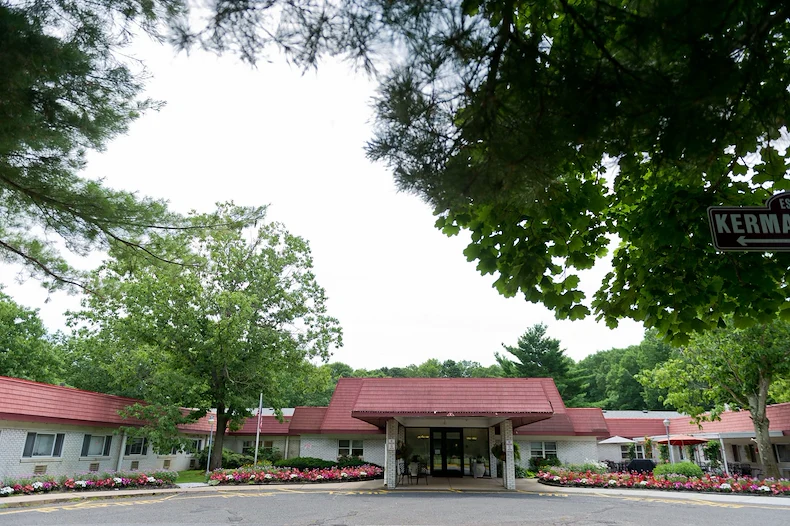 Image of Autumn Lake Healthcare At Old Bridge (1)