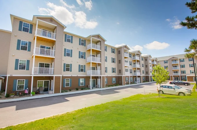 Willoughby Hills Senior Apartments community offering active adult living and independent living in Willoughby Hills, OH, exterior featuring individual apartment balconies