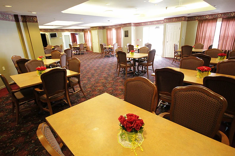 Image of The Village of Woodbridge Manor (6)