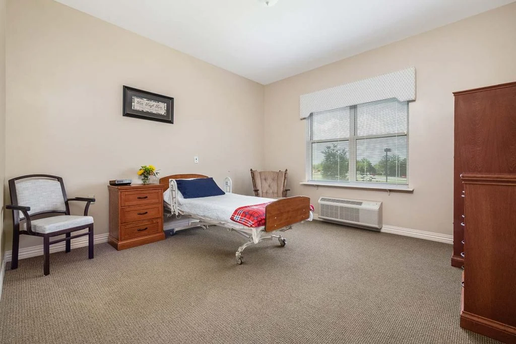 Image of EverTrue Lenoir Woods Care Center (7)