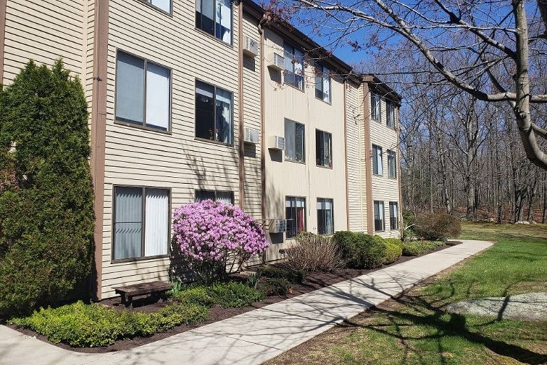 Image of Washington Hill Apartments (1)
