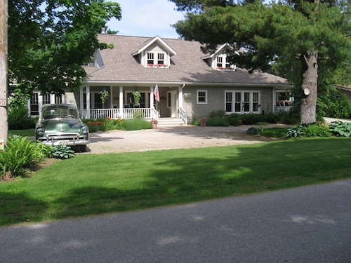 Image of Effie’s Place (5)