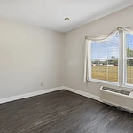 Image of The Neighborhood at Sheffield (10)