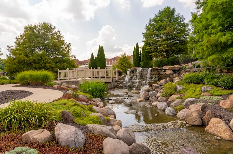 Image of Marquette (4)