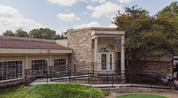 Image of Wellington Oaks (1)