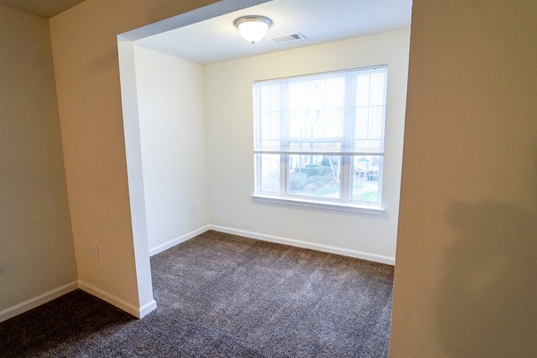 Image of Steele Creek Apartments (5)