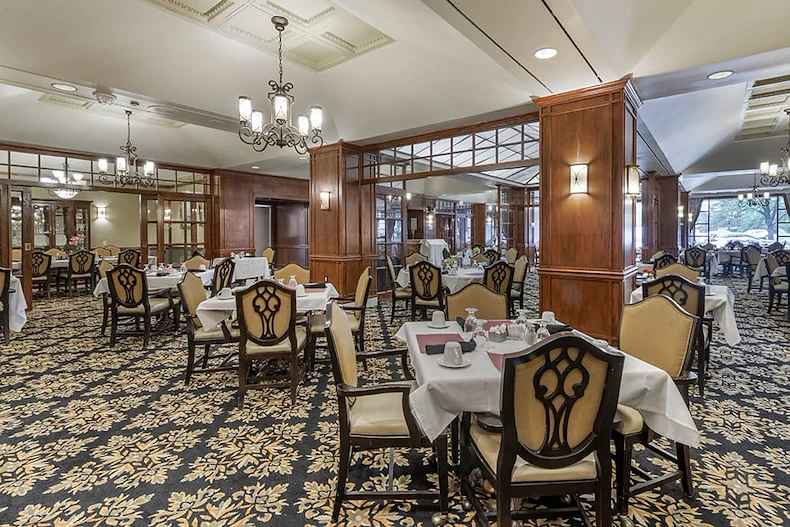 Image of Brookdale Parkplace (3)