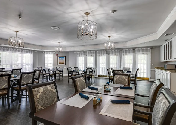 Charter Senior Living of Franklin in Franklin, Tennessee, dining room