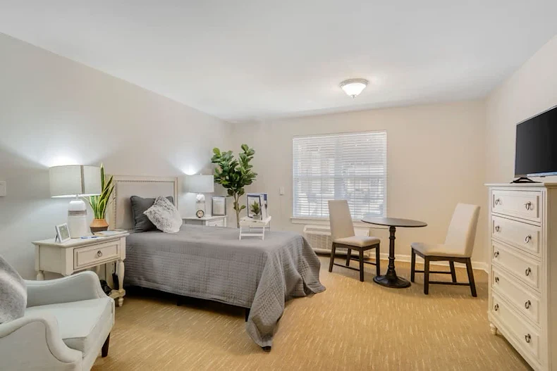 Image of Brookdale Lawndale Park (8)