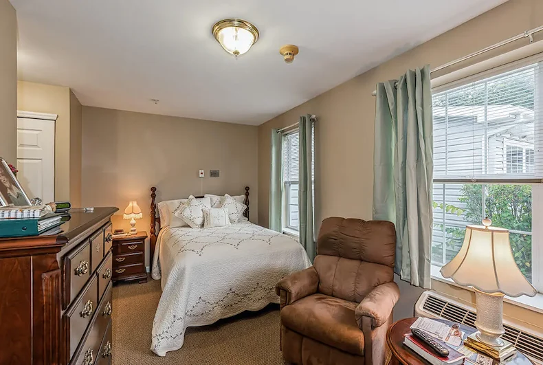 Image of The Addison of Somers Place (6)