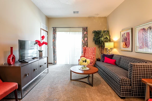 Image of South Hills Square Retirement (10)