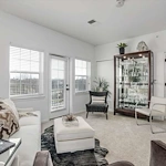 All Seasons West Bloomfield independent living in West Bloomfield, MI, elegant apartment living room