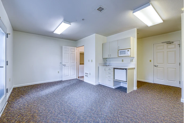 Image of Easthaven Villa Senior Living (8)