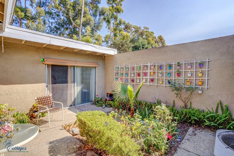 Image of Alzheimer's Orange County - Cottage 12 (3)