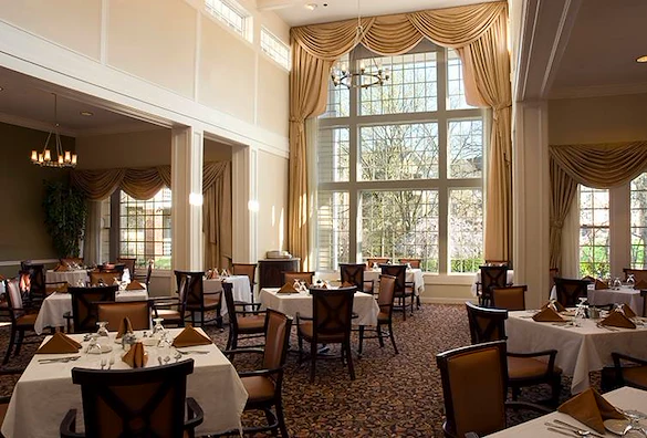 Image of The Estates at Knightsbridge (2)