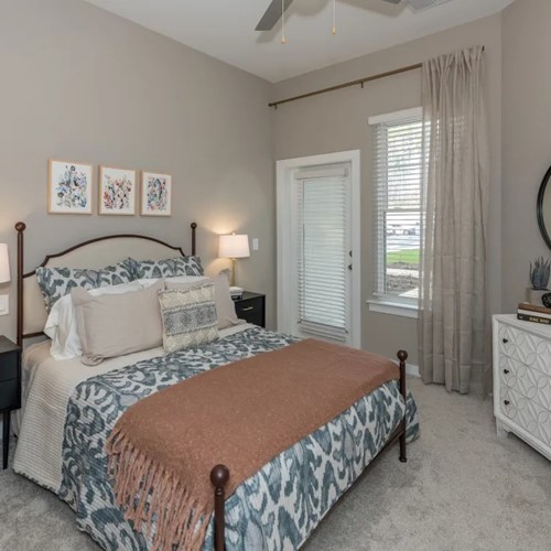 Image of Acclaim at Cary Pointe (4)