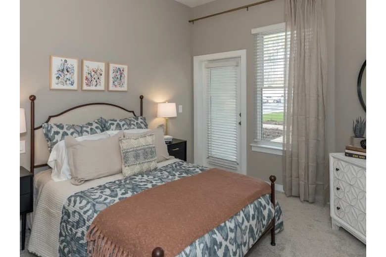 Image of Acclaim at Cary Pointe (4)