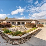 Image of Cedarhurst of Springfield, MO (5)