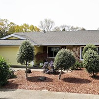 Image of Sonoma Oak Tree Place (1)