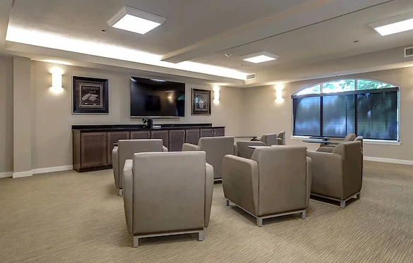 Image of Silver Gardens (8)