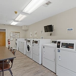 Image of Applewood Towers II (4)