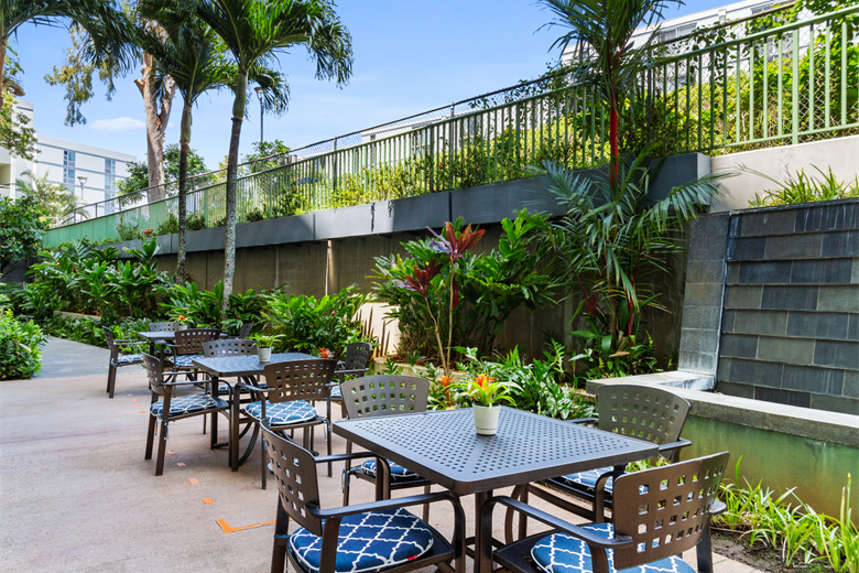 Image of The Plaza at Moanalua (3)