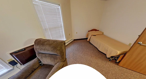 Image of Eventide Lake Country Manor (8)