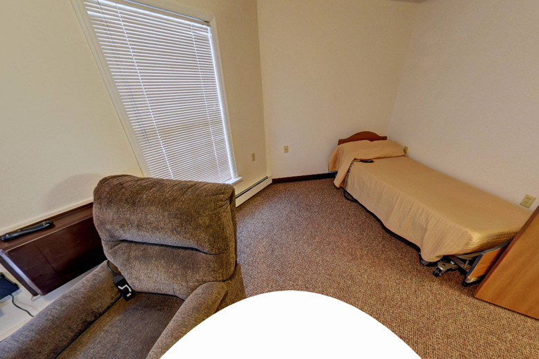 Image of Eventide Lake Country Manor (8)