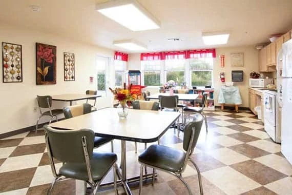 Image of Oak Park Senior Living by Cogir (4)