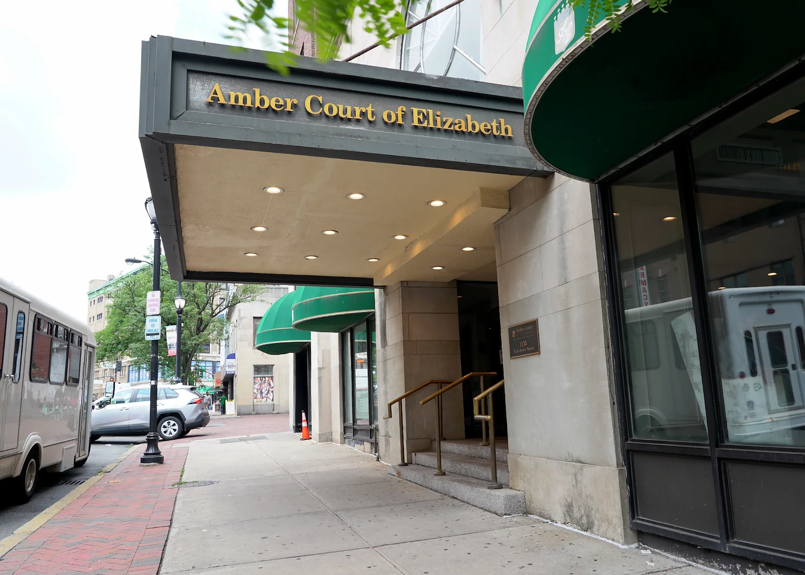 Image of Amber Court of Elizabeth (2)