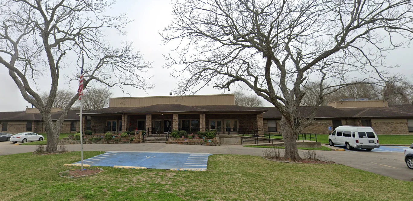 Image of Paradigm At The Creek (1)