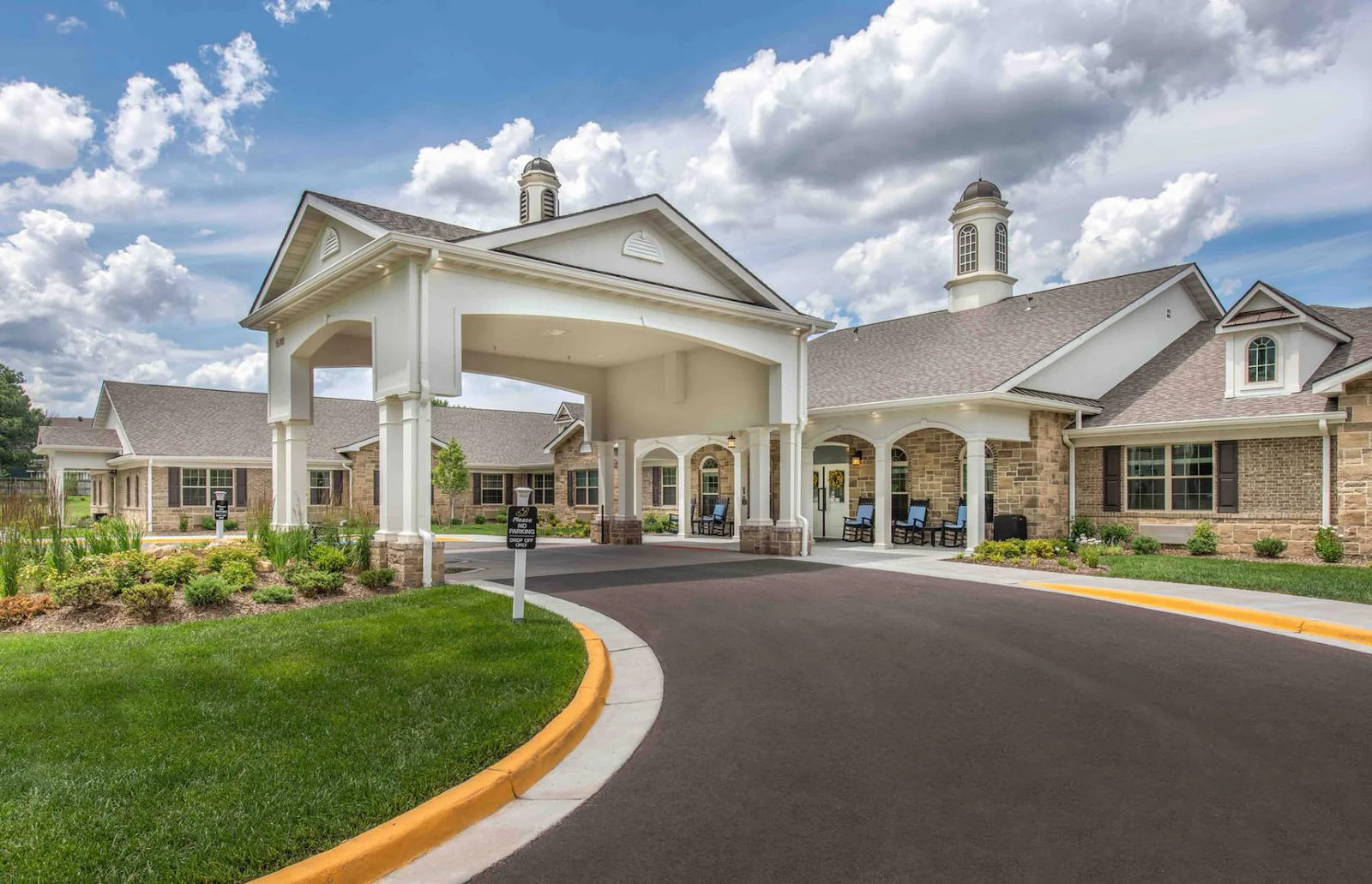 Image of Benton House of Olathe (1)