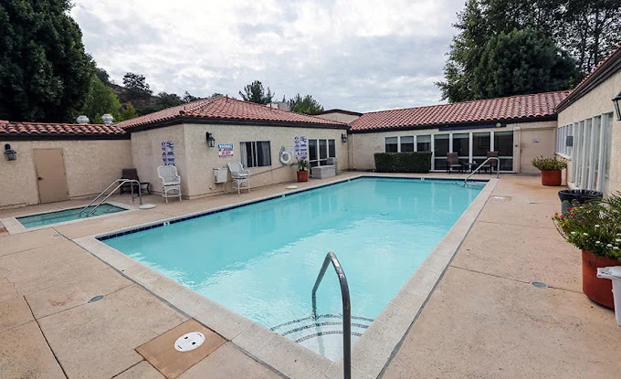 Image of Silverado Calabasas Memory Care Community (4)